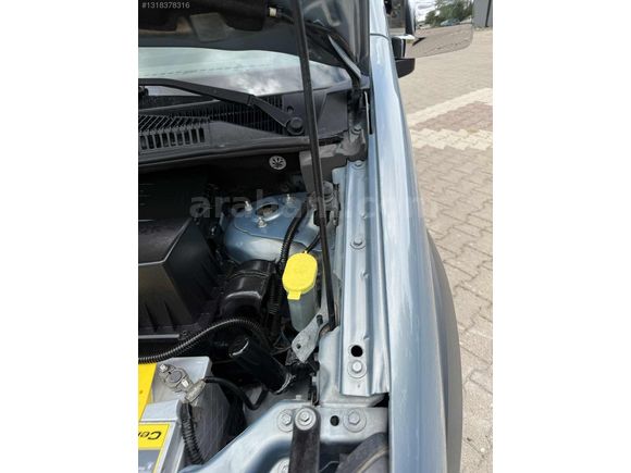 _2012_MODEL_150.000_km'de_110'luk_CONNECT_GLX_