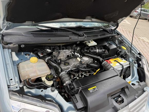 _2012_MODEL_150.000_km'de_110'luk_CONNECT_GLX_