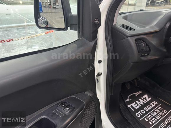 TEMİZ'DEN 2017 FİAT DOBLO 1.3 MULTIJET EASY HATASIZ