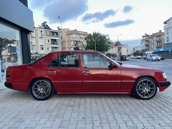 Galeriden Mercedes - Benz 200 D 1986 Model Antalya 260.000 km