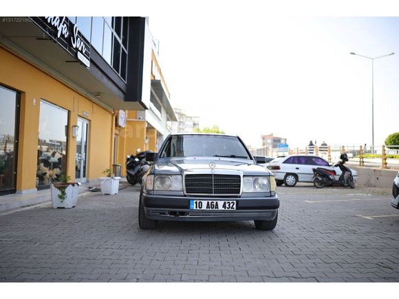 BALIKESİR OTOMOTİV'DEN DEĞİŞENSİZ MERCEDES 200 E