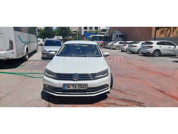 Sahibinden Volkswagen Jetta 1.6 TDi Comfortline 2015 Model  203.000 km Beyaz