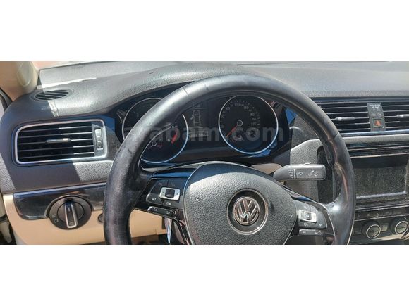 Sahibinden Volkswagen Jetta 1.6 TDi Comfortline 2015 Model  203.000 km Beyaz