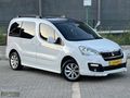 SA OTOMOTİV DEN CAM TAVANLI ZENİT