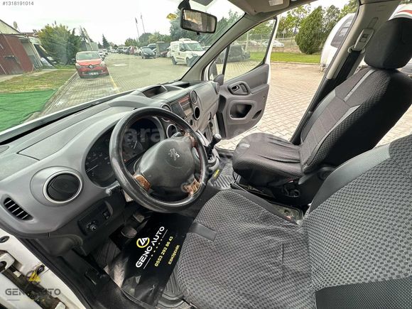 GENÇ AUTO-EXPER GARANTİLİ PEUGEOT PARTNER K-K 12 TAKSİT....