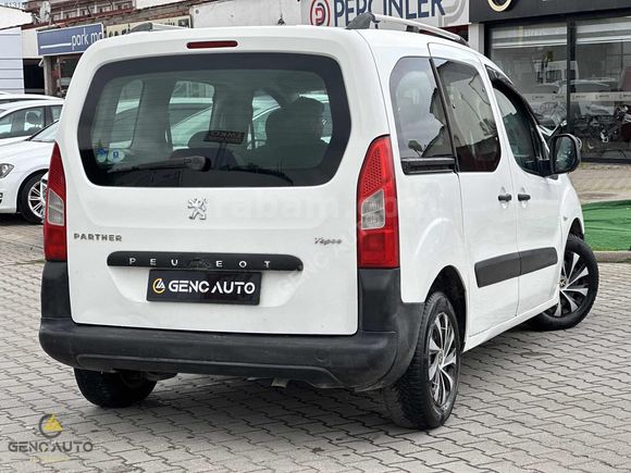 GENÇ AUTO-EXPER GARANTİLİ PEUGEOT PARTNER K-K 12 TAKSİT....