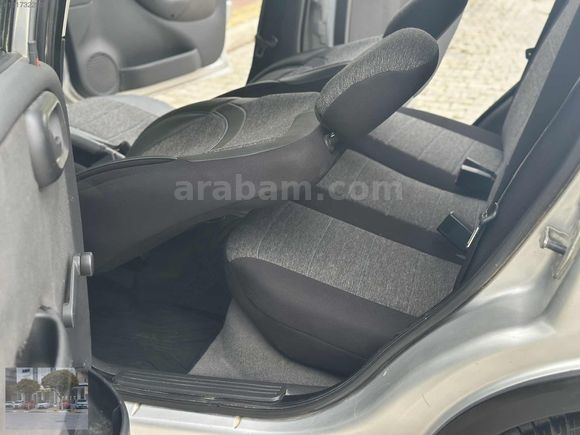 BRK AUTO| 2004 HATASIZ DEĞİŞENSİZ OPEL CORSA 1.3 CDTİ