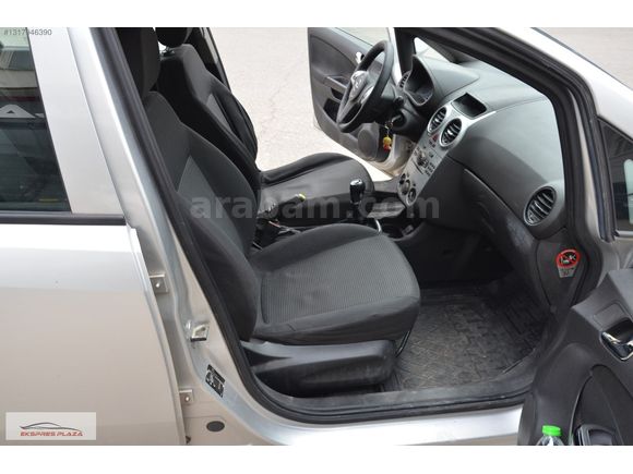 EKSPRES PLAZA'DAN 2012 OPEL CORSA 1.3 CDTI ESSENTİA