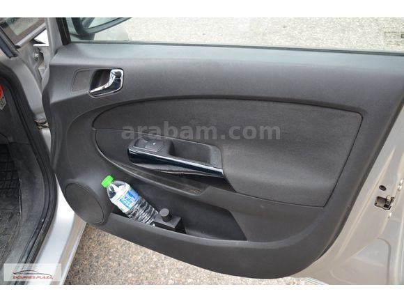 EKSPRES PLAZA'DAN 2012 OPEL CORSA 1.3 CDTI ESSENTİA