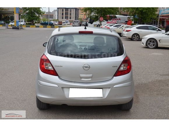 EKSPRES PLAZA'DAN 2012 OPEL CORSA 1.3 CDTI ESSENTİA