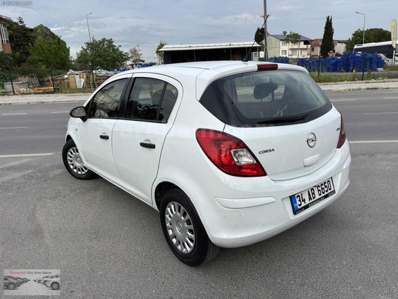 ÖZMENLER'DEN 2013 OPEL CORSA 1.3CDTİ ESSENTİA 160.000 KM BAKIMLI