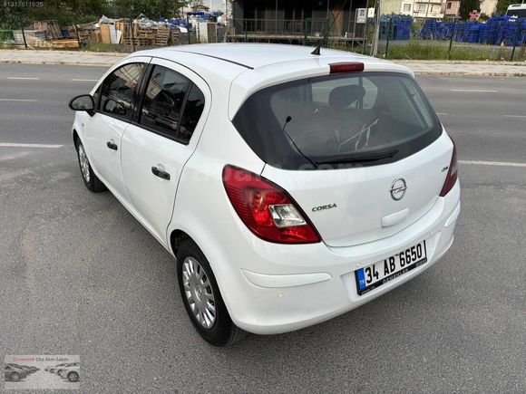 ÖZMENLER'DEN 2013 OPEL CORSA 1.3CDTİ ESSENTİA 160.000 KM BAKIMLI