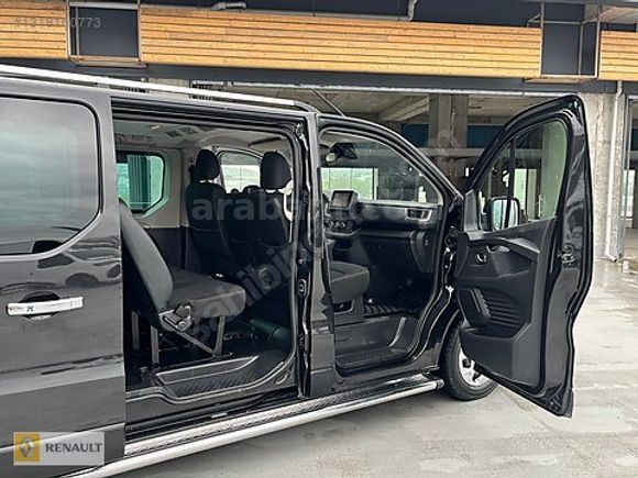 8+1 OTOMOBİL BOYASIZ SERVİS BAKIMLI KARTA TAKSİT TAMAMI KREDİLİ.