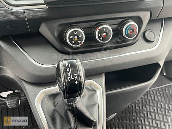 8+1 OTOMOBİL BOYASIZ SERVİS BAKIMLI KARTA TAKSİT TAMAMI KREDİLİ.