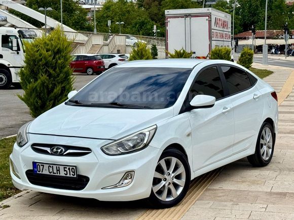 ORJİNAL 156 BİNDE OTOMATİK 2014 MODEL 1.6 CRDİ MODE PLUS EMSALSİ