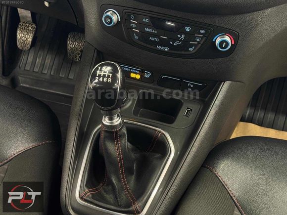 POLAT'TAN 2022 MODEL FORD COURİER TİTANİUM PLUS FUL+FULL SERİSİ