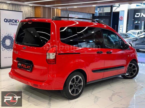 POLAT'TAN 2022 MODEL FORD COURİER TİTANİUM PLUS FUL+FULL SERİSİ