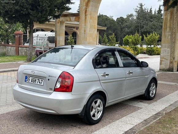 2012 HYUNDAI ACCENT ERA 1.5 CRDİ 110 BG ABS'Lİ