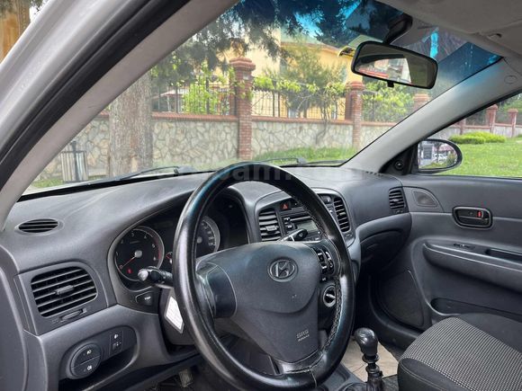 2012 HYUNDAI ACCENT ERA 1.5 CRDİ 110 BG ABS'Lİ