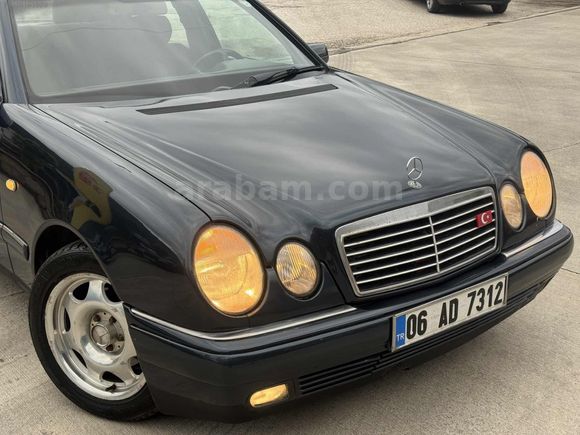 ÖZTÜRKLER-O BİR EFSANE E290 TURBODİZEL OTOMATİK SUNROF