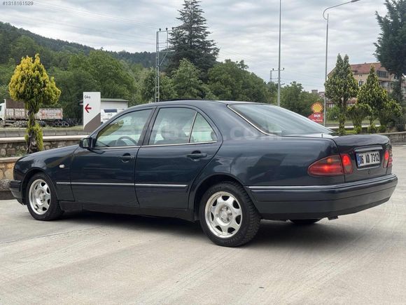 ÖZTÜRKLER-O BİR EFSANE E290 TURBODİZEL OTOMATİK SUNROF
