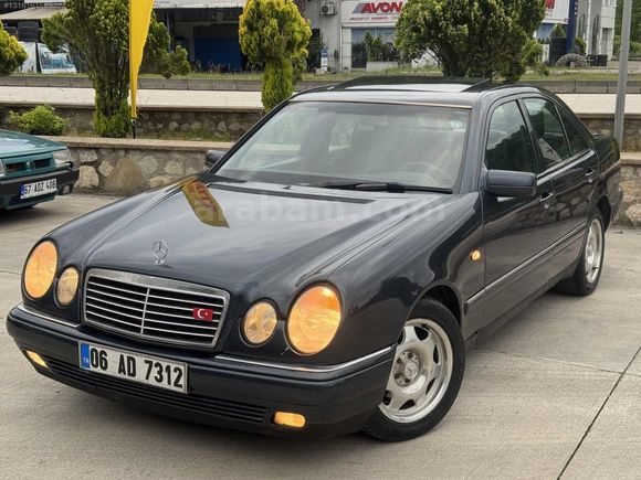 ÖZTÜRKLER-O BİR EFSANE E290 TURBODİZEL OTOMATİK SUNROF