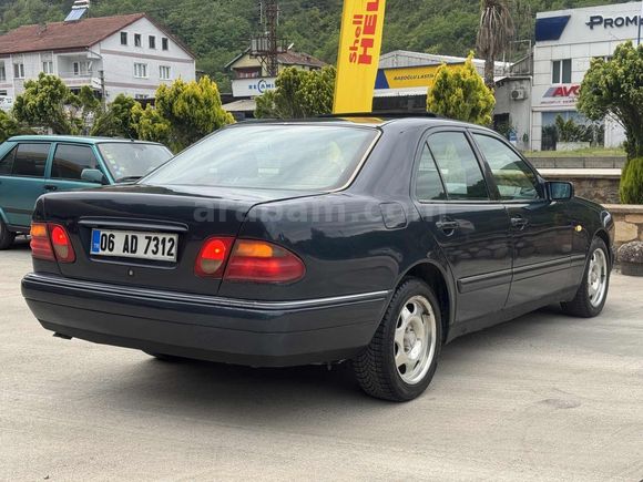 ÖZTÜRKLER-O BİR EFSANE E290 TURBODİZEL OTOMATİK SUNROF