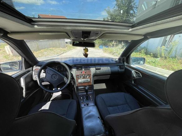 ÖZTÜRKLER-O BİR EFSANE E290 TURBODİZEL OTOMATİK SUNROF