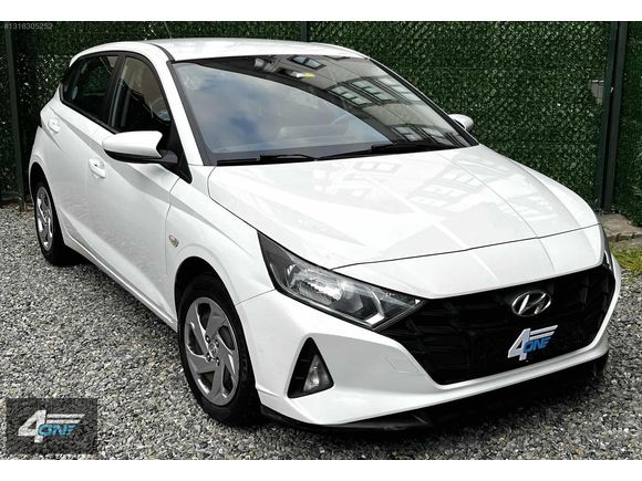 21ÇKŞ HYUNDAI i20 1.4MPI OTOMATİK 116.000KM