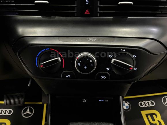 2022 MODEL DEĞİŞENSİZ GERİ GÖRÜŞ CAR PLAY HYUNDAİ İ20 S.BAKIML