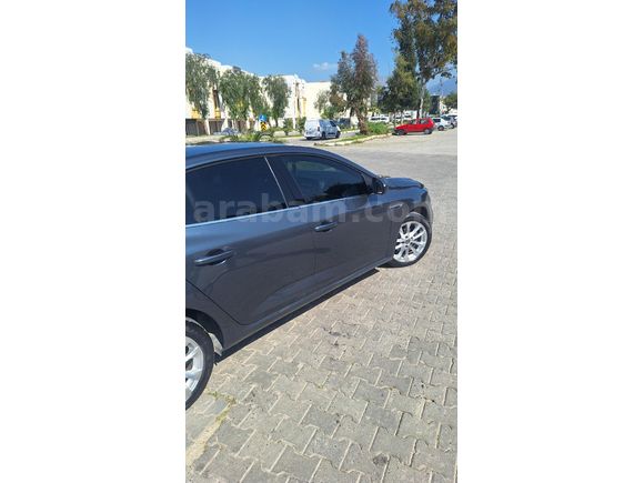 Sahibinden Renault Megane 1.5 Blue DCI Icon 2019 Model