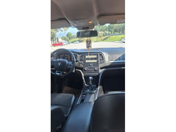 Sahibinden Renault Megane 1.5 Blue DCI Icon 2019 Model