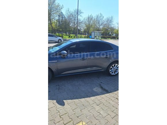 Sahibinden Renault Megane 1.5 Blue DCI Icon 2019 Model
