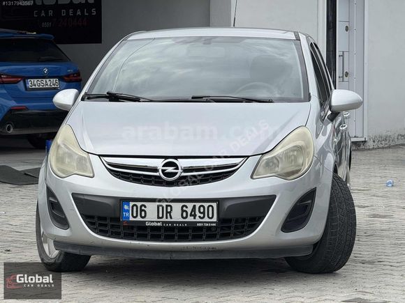 Global Car Deals'tan Boyasız Düşük km Otomatik Corsa