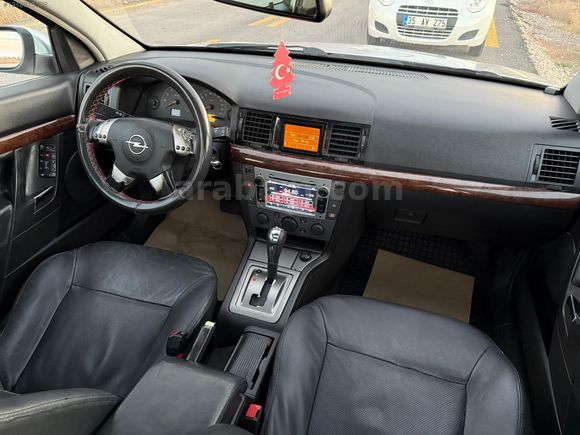 2002 MODEL OTOMATIK VİTES L.P.G Lİ VECTRA 2.2 ELEGANCE
