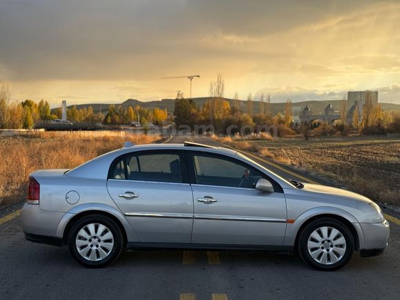 2002 MODEL OTOMATIK VİTES L.P.G Lİ VECTRA 2.2 ELEGANCE