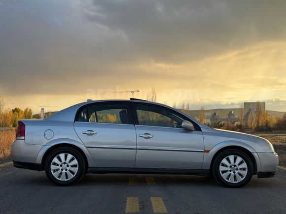2002 MODEL OTOMATIK VİTES L.P.G Lİ VECTRA 2.2 ELEGANCE