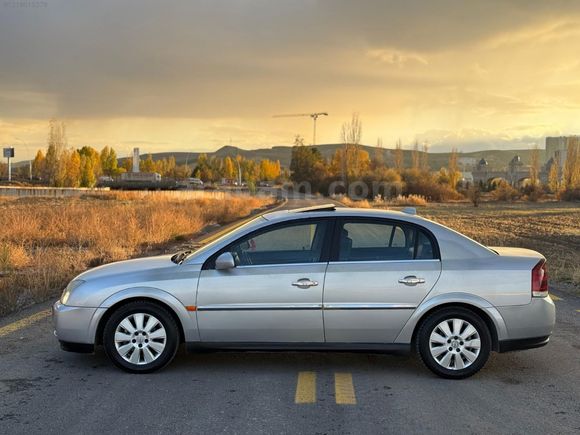 2002 MODEL OTOMATIK VİTES L.P.G Lİ VECTRA 2.2 ELEGANCE