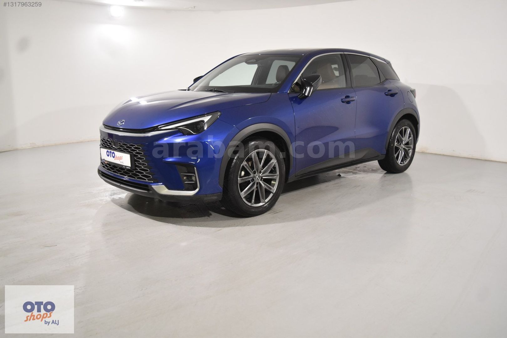 Galeriden Lexus LBX 1.5 Hybrid Relax 2024 Model İstanbul 43.748 km