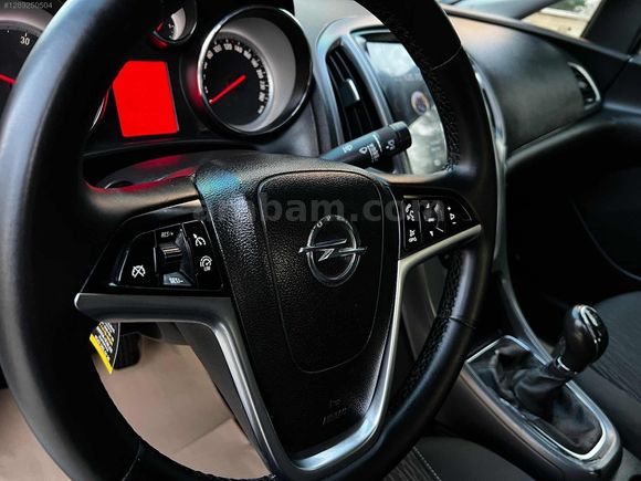 ÜMİT OTO'DA - 2014 MODEL OPEL ASTRA 1.6 CDTI EDİTİON