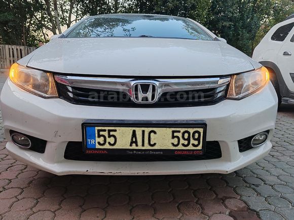 Sahibinden Honda Civic 1.6 Premium 2013 Model