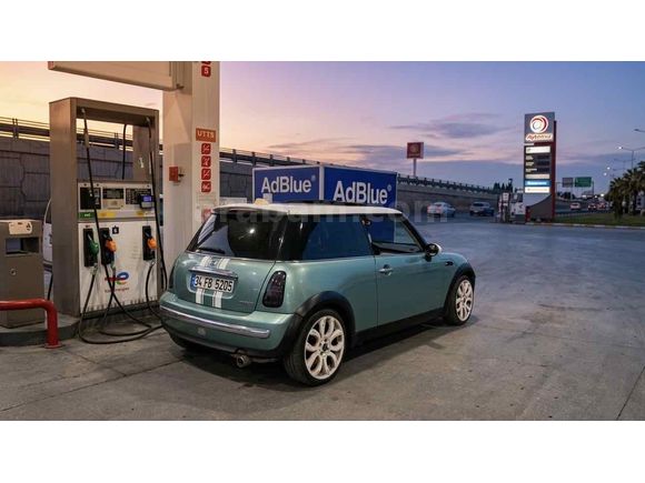 Sahibinden Mini Cooper 1.6 Türkiye Cam tavan Paketi 2002 Model 