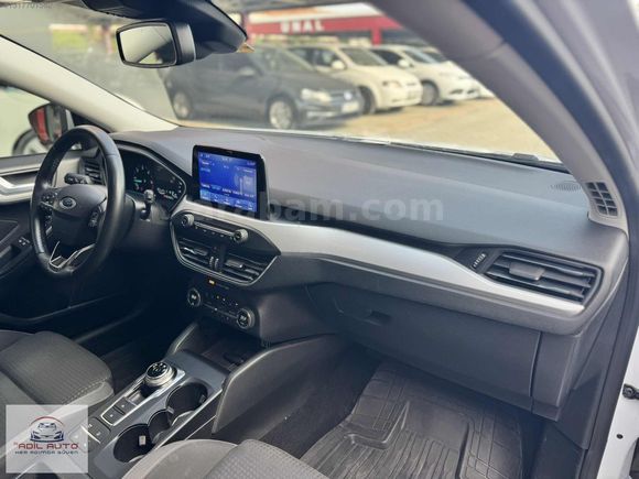 2021 FOCUS 1.5 ECOBLUE TİTANİUM HATASIZ BOYASIZ 99.### KM
