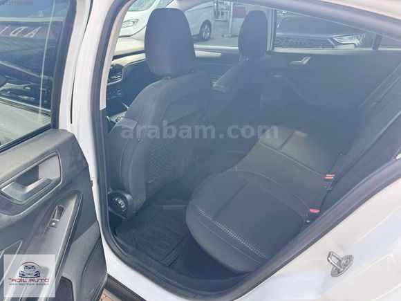 2021 FOCUS 1.5 ECOBLUE TİTANİUM HATASIZ BOYASIZ 99.### KM