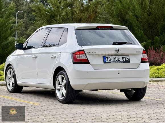*** TR DE NADİR BULUNAN 2016 MODEL SKODA FABİA CAM TAVAN ***