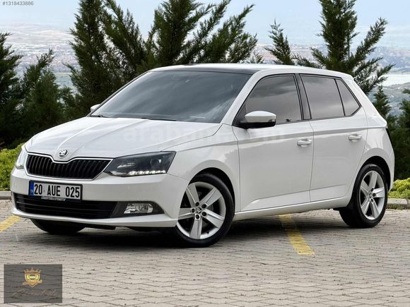 *** TR DE NADİR BULUNAN 2016 MODEL SKODA FABİA CAM TAVAN ***