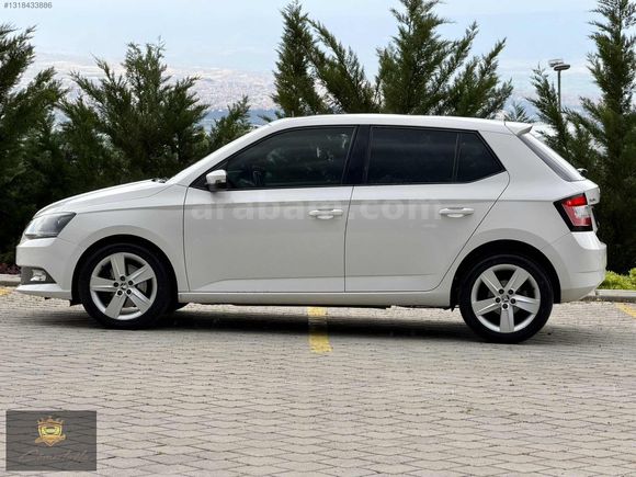 *** TR DE NADİR BULUNAN 2016 MODEL SKODA FABİA CAM TAVAN ***