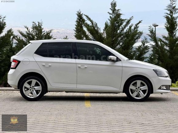 *** TR DE NADİR BULUNAN 2016 MODEL SKODA FABİA CAM TAVAN ***