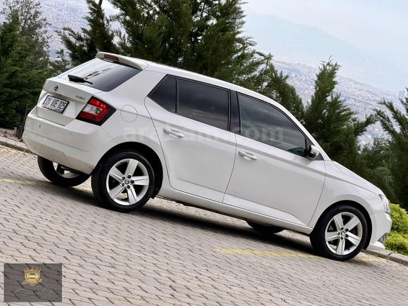 *** TR DE NADİR BULUNAN 2016 MODEL SKODA FABİA CAM TAVAN ***