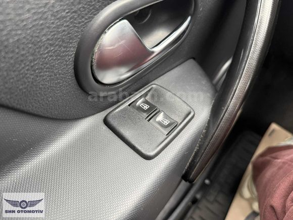 2019 ÇIKIŞLI 1 PARÇA BOYALI DEĞİŞENSİZ 1.5 DCI TOUCH SYMBOL